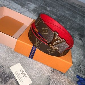 Louis Vuitton reversible belt